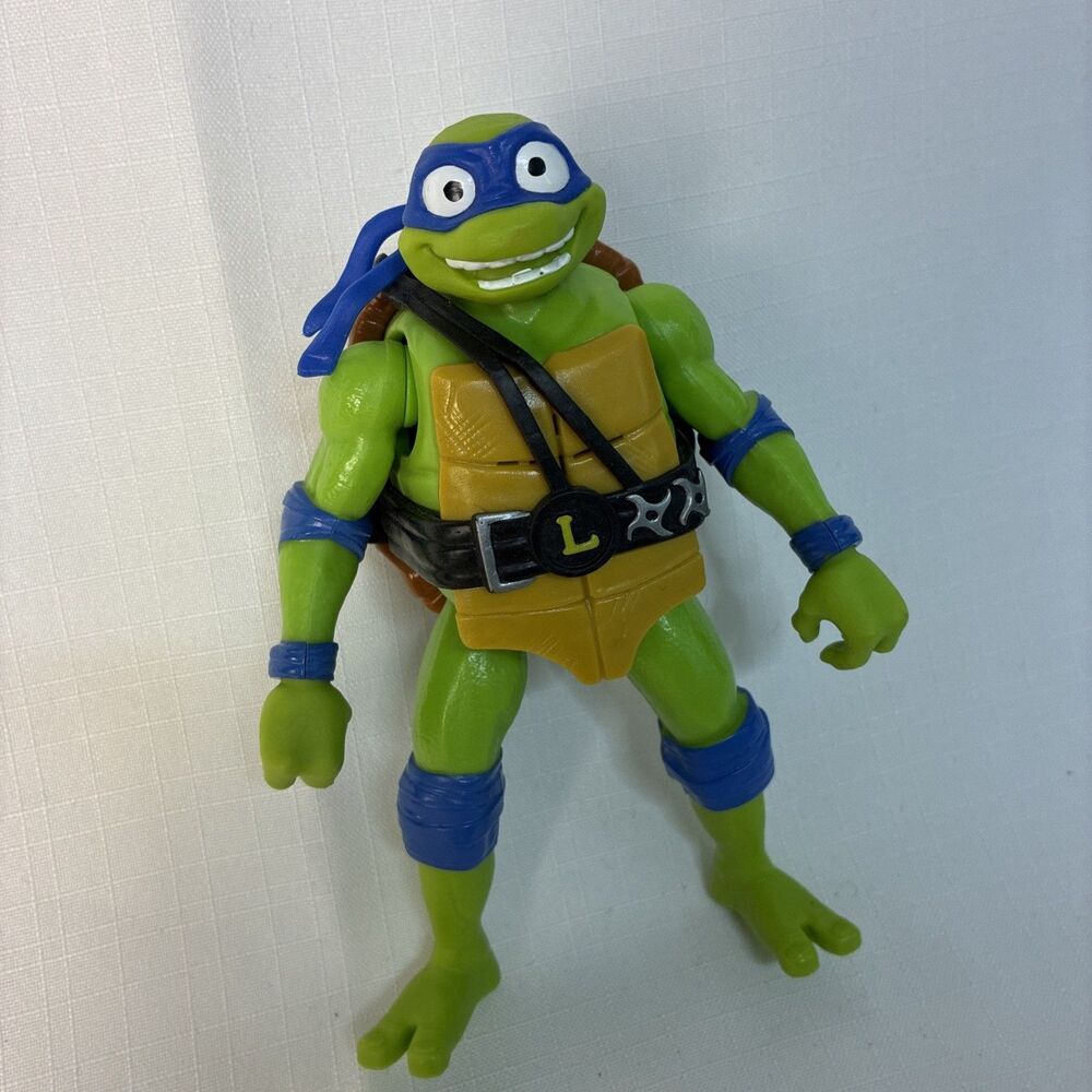 Teenage Mutant Ninja Turtles Mutant Mayhem Leonardo Shouts 5.5"Action Figure